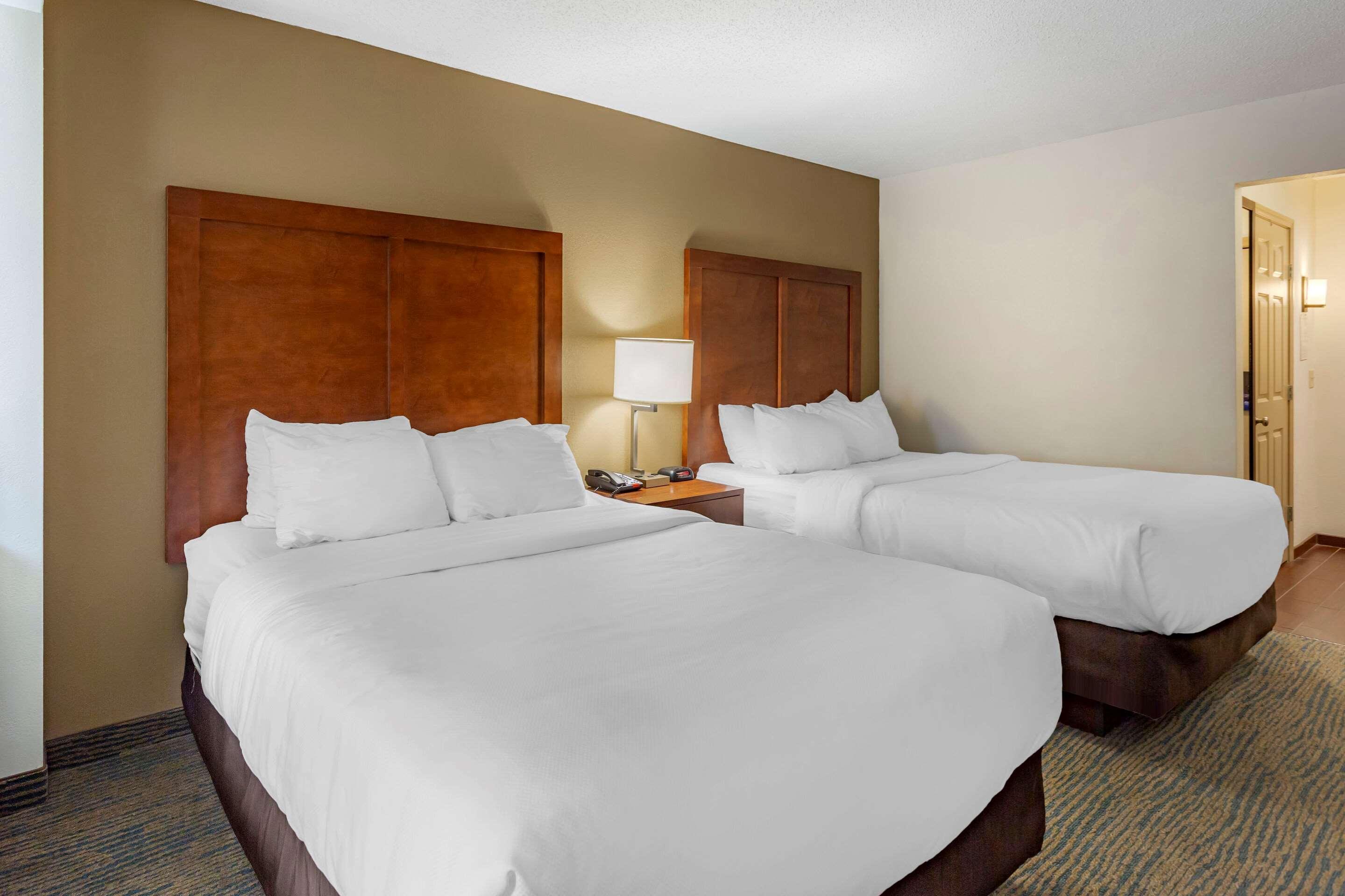 The Inn At Apple Valley, Ascend Hotel Collection Сивиървил Екстериор снимка