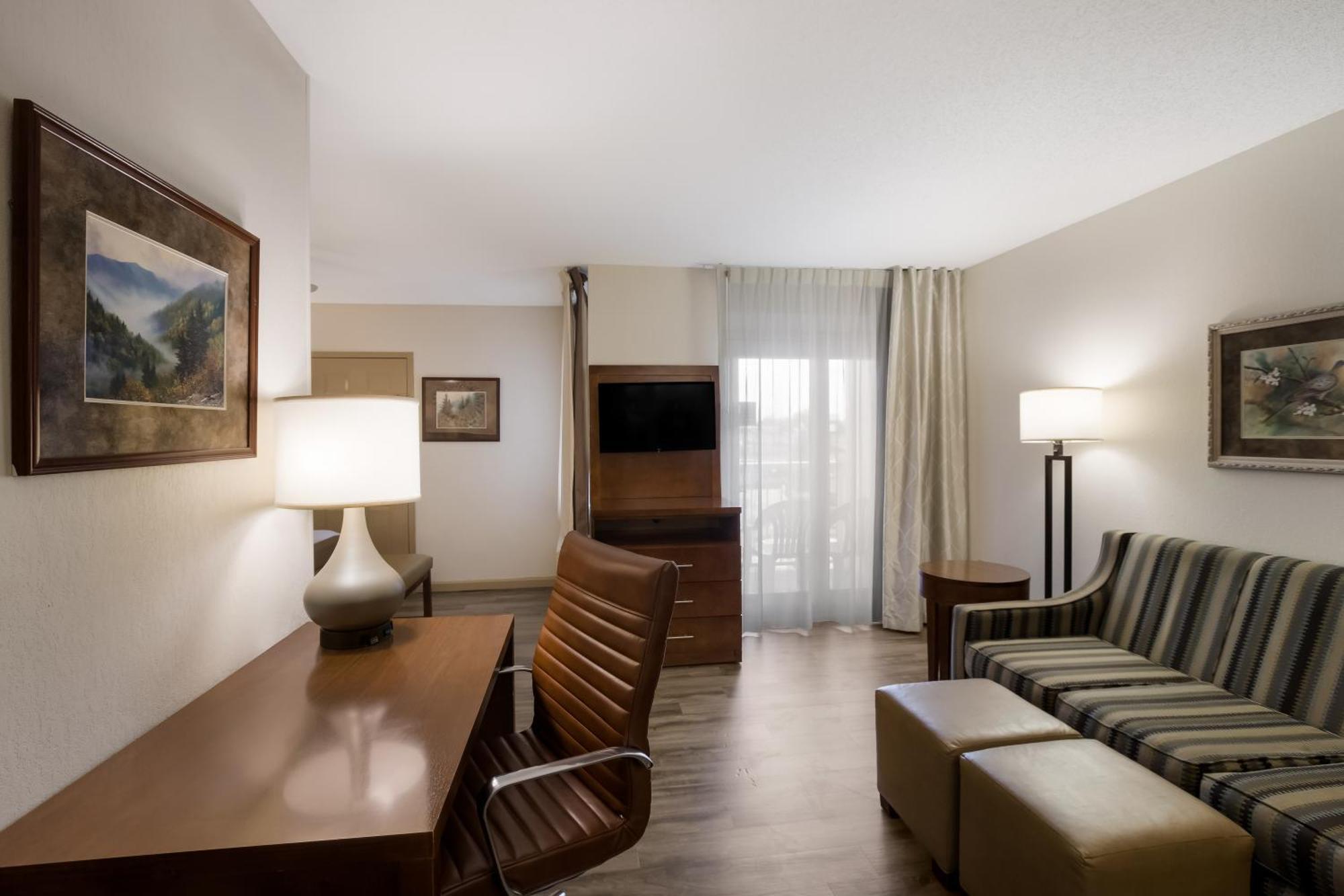 The Inn At Apple Valley, Ascend Hotel Collection Сивиървил Екстериор снимка