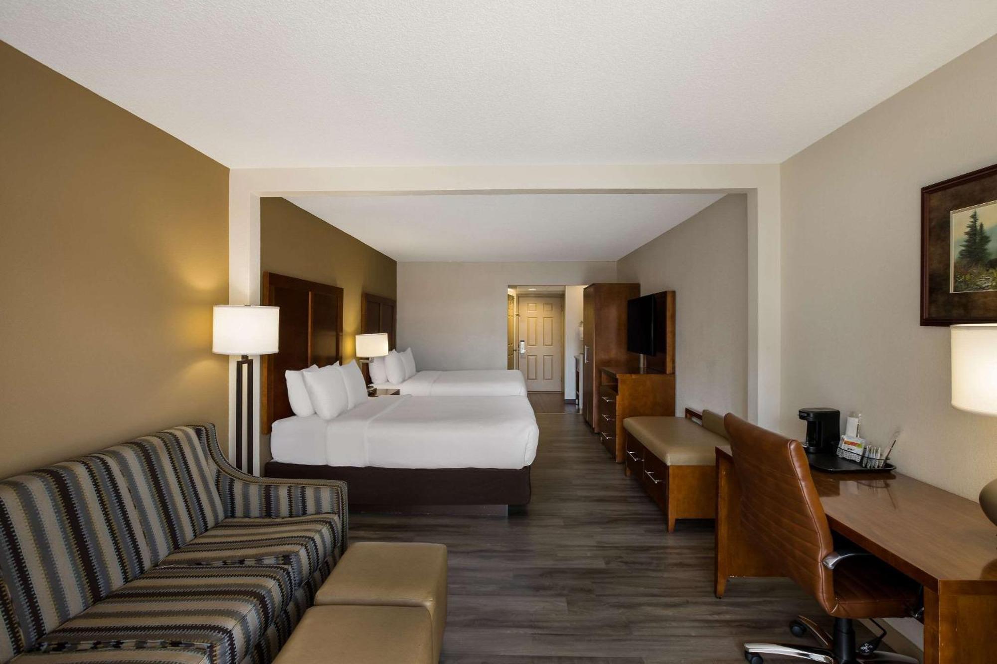 The Inn At Apple Valley, Ascend Hotel Collection Сивиървил Екстериор снимка