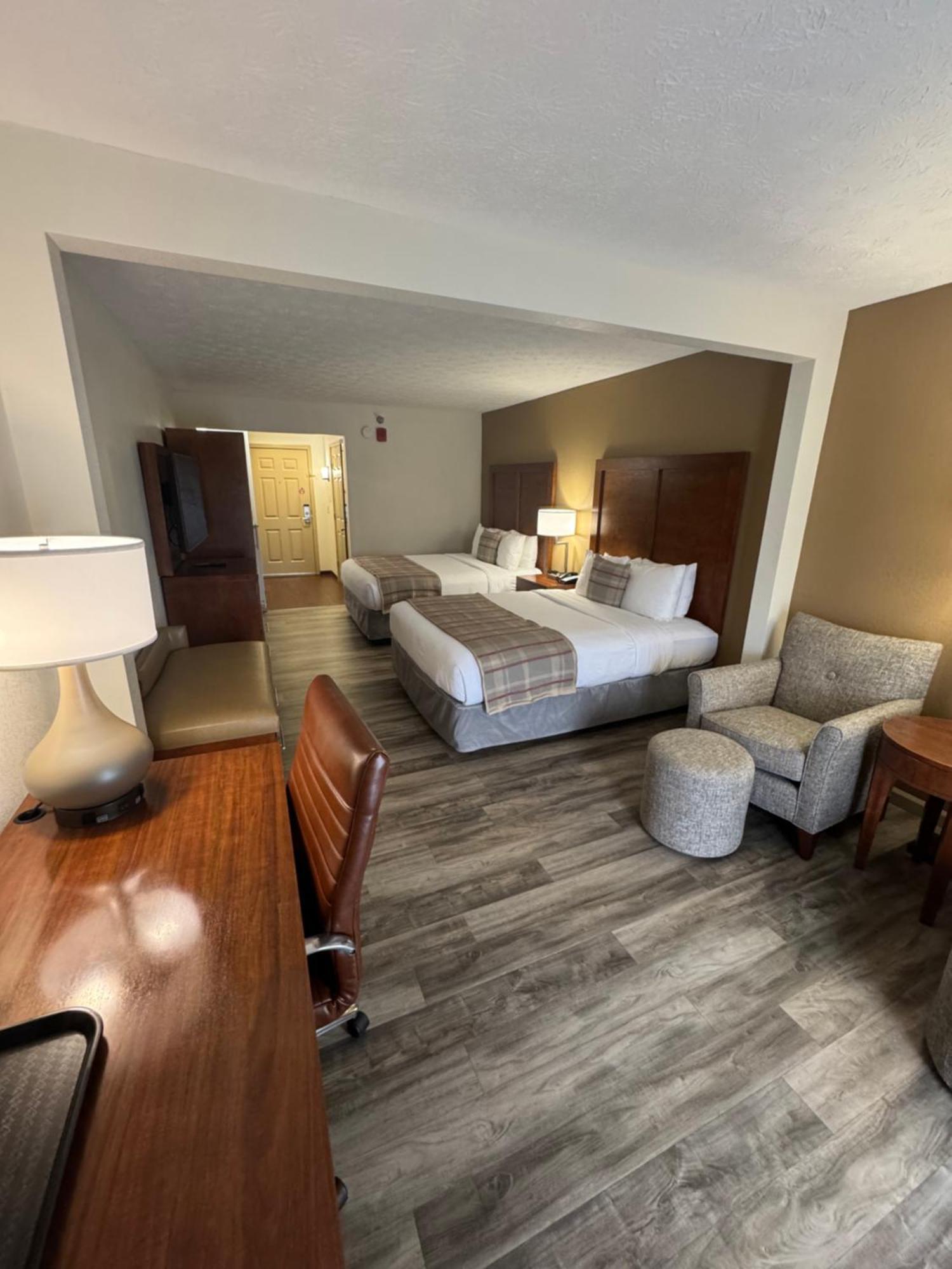 The Inn At Apple Valley, Ascend Hotel Collection Сивиървил Екстериор снимка